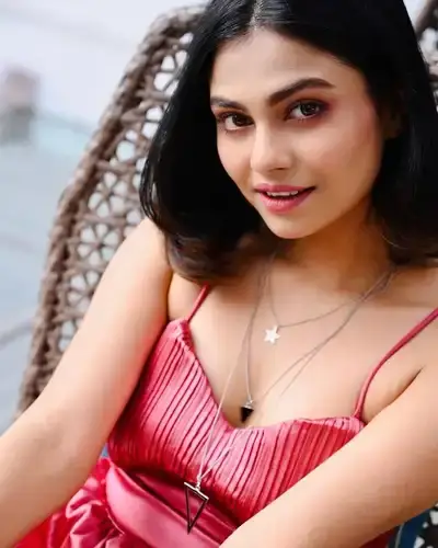 Call Girls Service in Pandhana